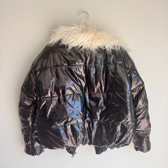 ASOS DESIGN Metallic Mongolian Faux Fur Padded Jacket – Size 0 - Picture 2 of 9